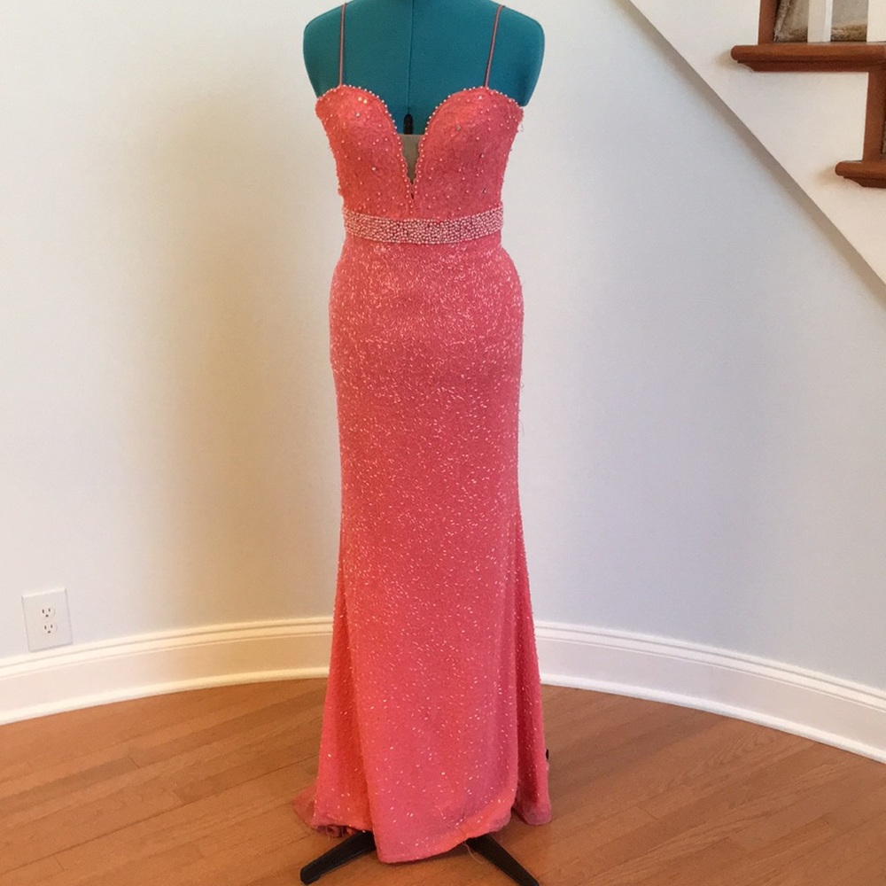 Sherri Hill prom gown